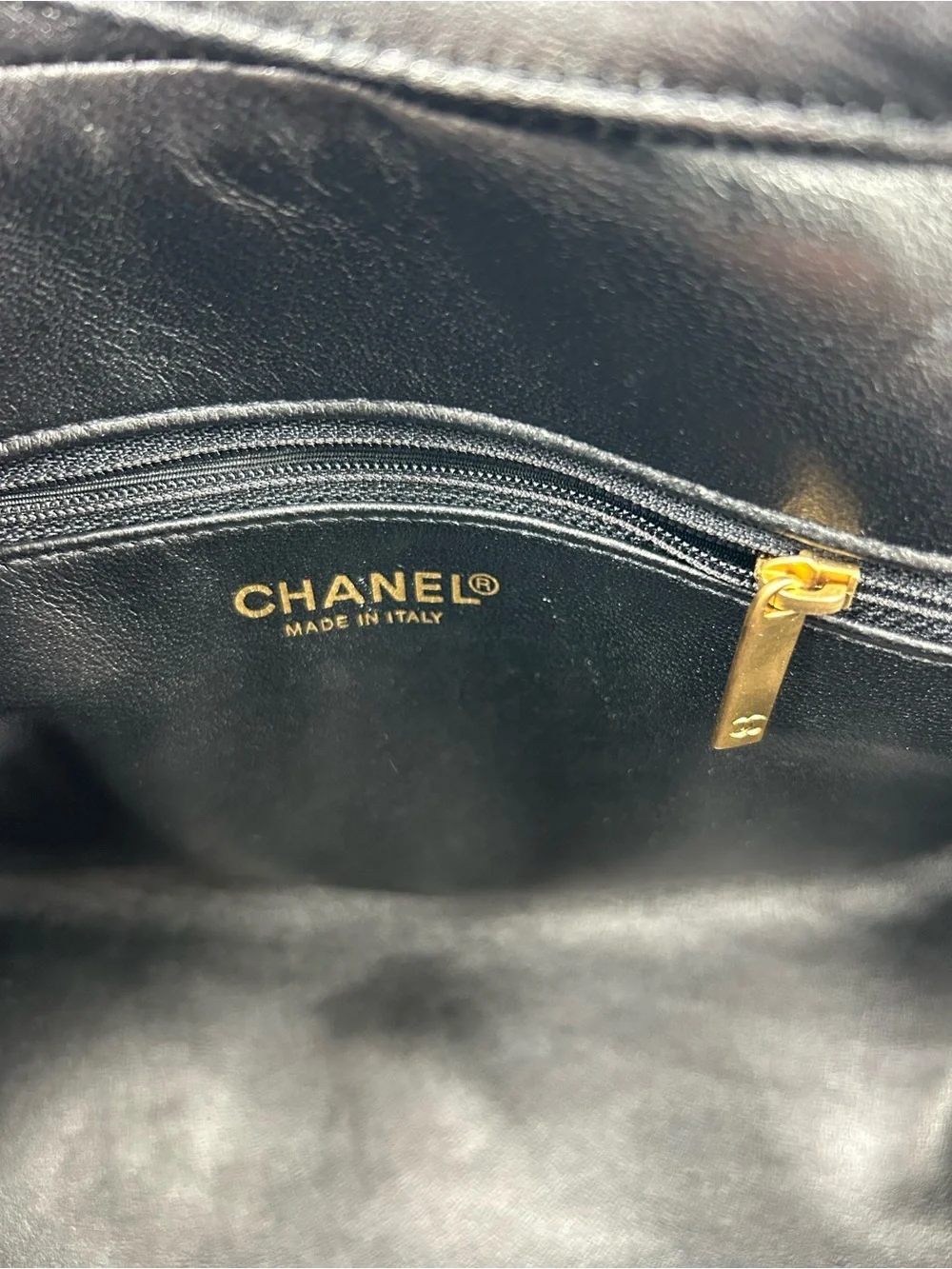 Women's Chanel vintage quilted CC bowling bag made in Italy NWT
